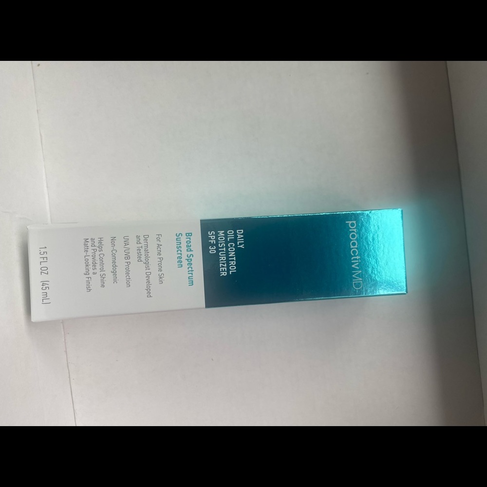 Proactiv Daily Oil Control SPF 30